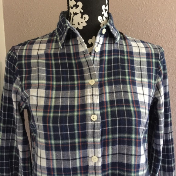 SOLD BANANA REPUBLIC Soft Wash Blue Plaid Shirt XS - Picture 3 of 8